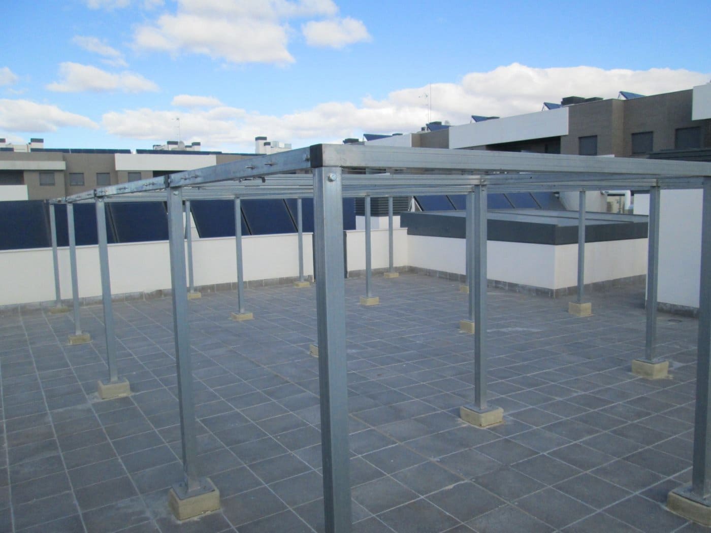 3 sovrum Lägenhet att hyra i Sevilla stad med pool garage - 1 150 € (Ref: 6491313)