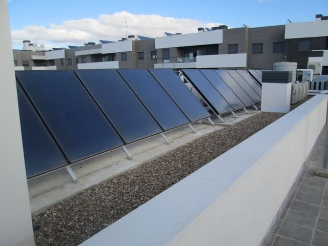 3 sovrum Lägenhet att hyra i Sevilla stad med pool garage - 1 150 € (Ref: 6491313)