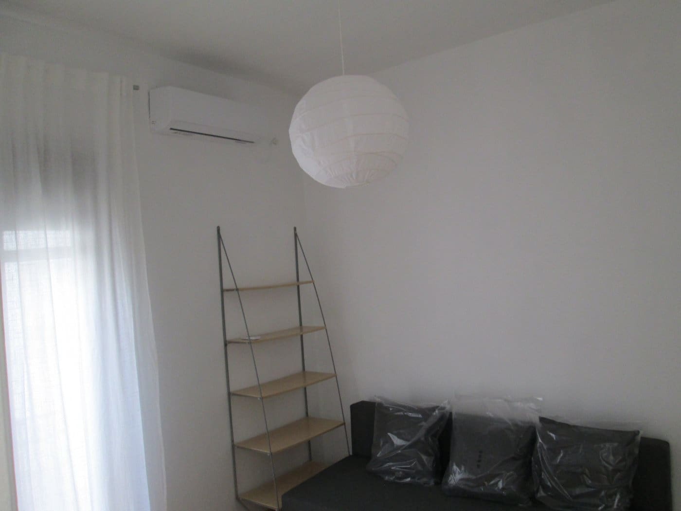 1 soveværelse Lejlighed til leje i Sevilla by - € 750 (Ref: 6652025)