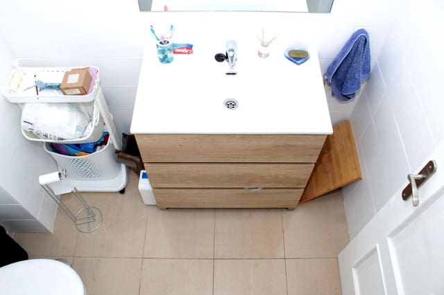 Local Commercial à louer à Nervión, Séville ville - 1 600 € (Ref: 7427368)