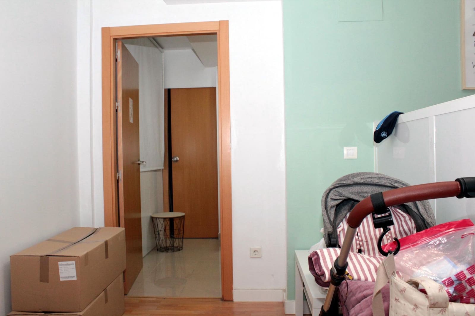 Commercial for rent in Seville city - € 1,600 (Ref: 7427368)