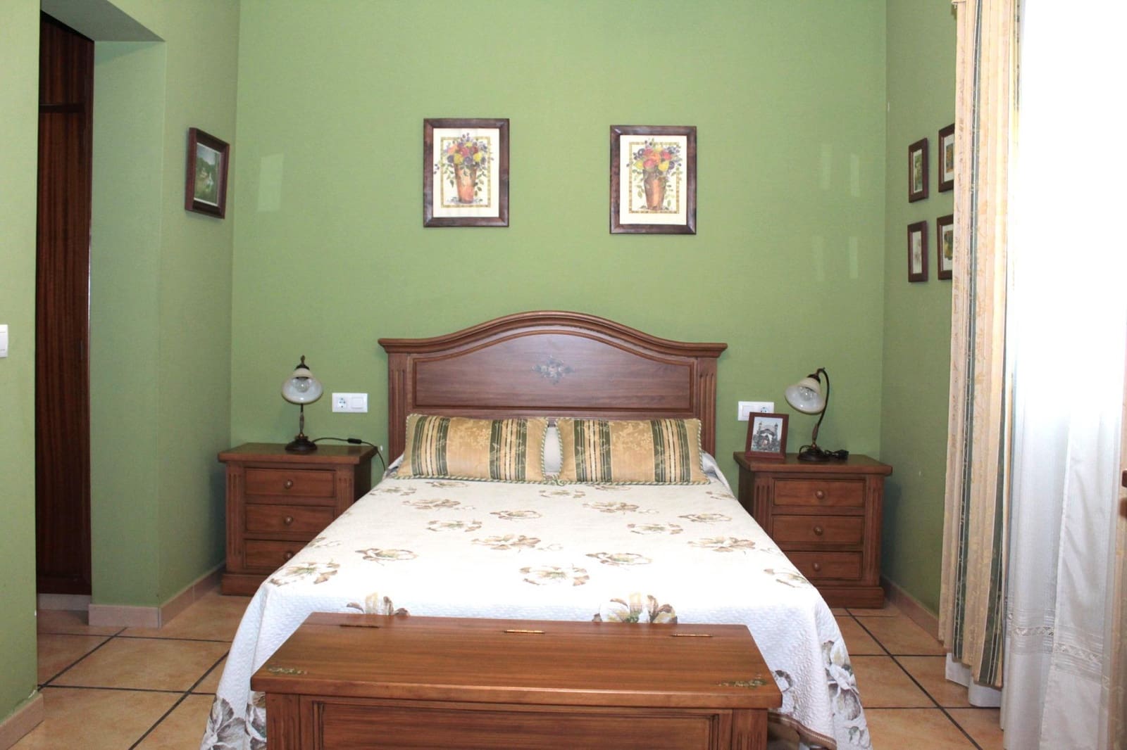 6 soveværelse Villa til salg i Cazalla de la Sierra med swimmingpool - € 860.000 (Ref: 7824345)