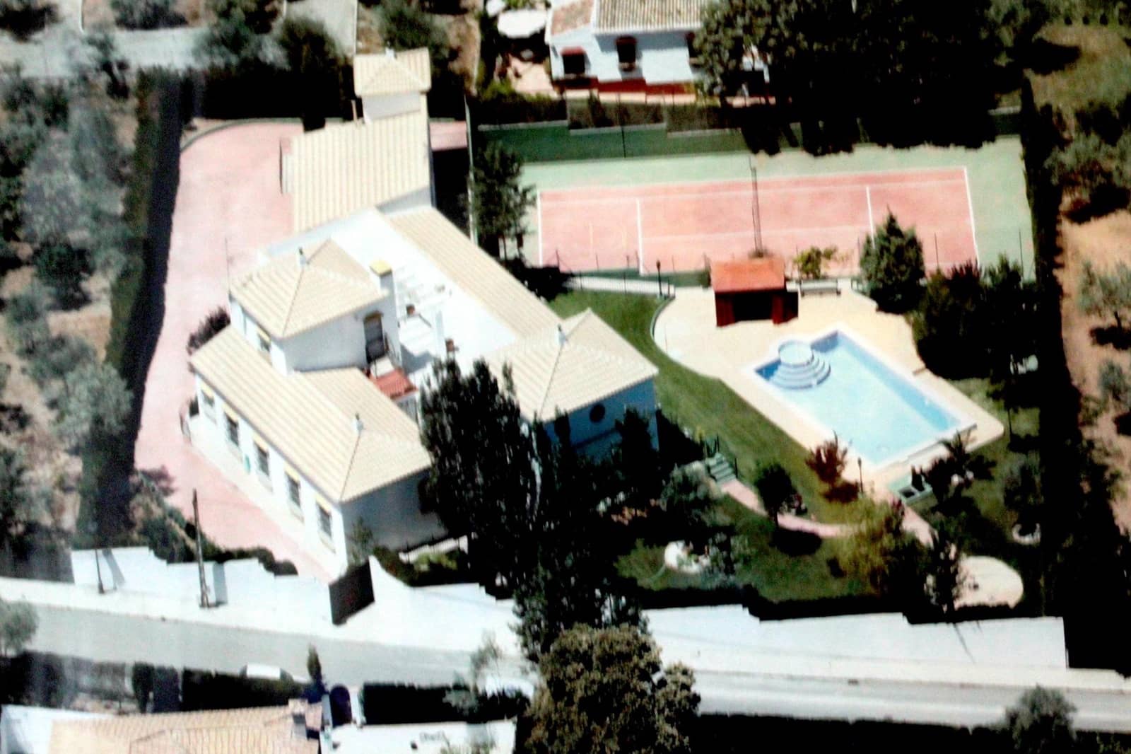 6 soveværelse Villa til salg i Cazalla de la Sierra med swimmingpool - € 860.000 (Ref: 7824345)