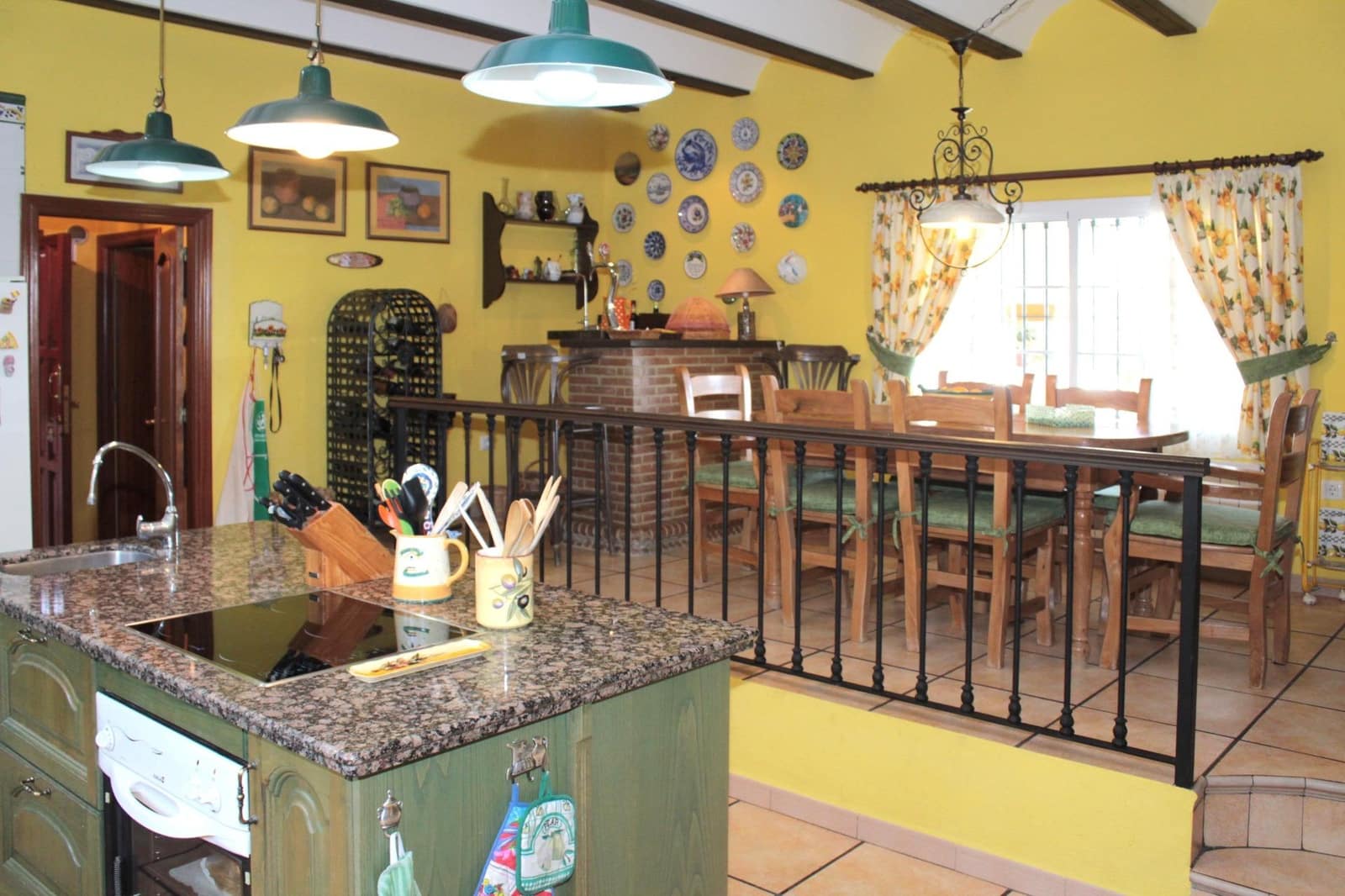 6 soveværelse Villa til salg i Cazalla de la Sierra med swimmingpool - € 860.000 (Ref: 7824345)