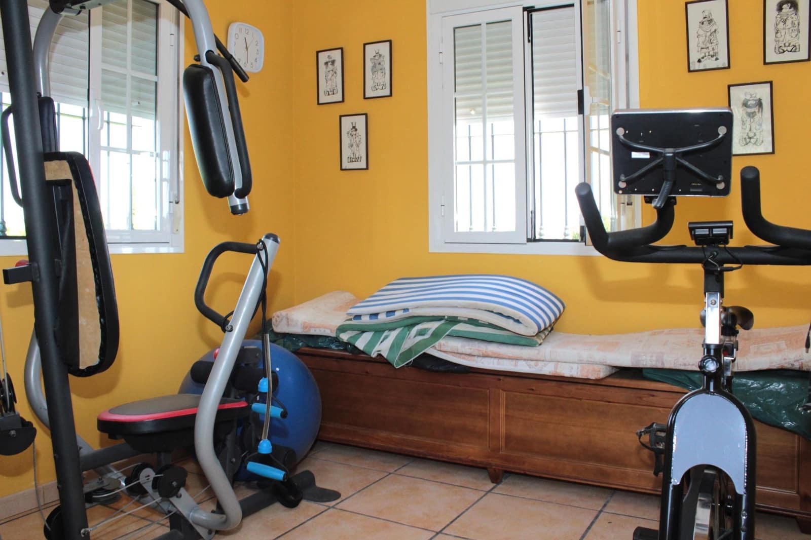 6 soveværelse Villa til salg i Cazalla de la Sierra med swimmingpool - € 860.000 (Ref: 7824345)