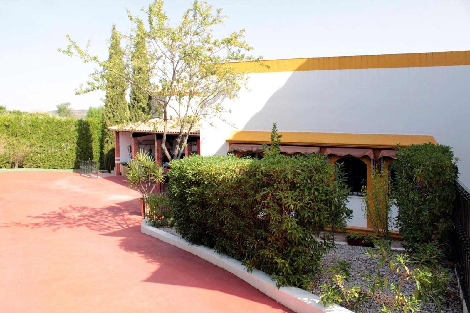 6 soveværelse Villa til salg i Cazalla de la Sierra med swimmingpool - € 860.000 (Ref: 7824345)