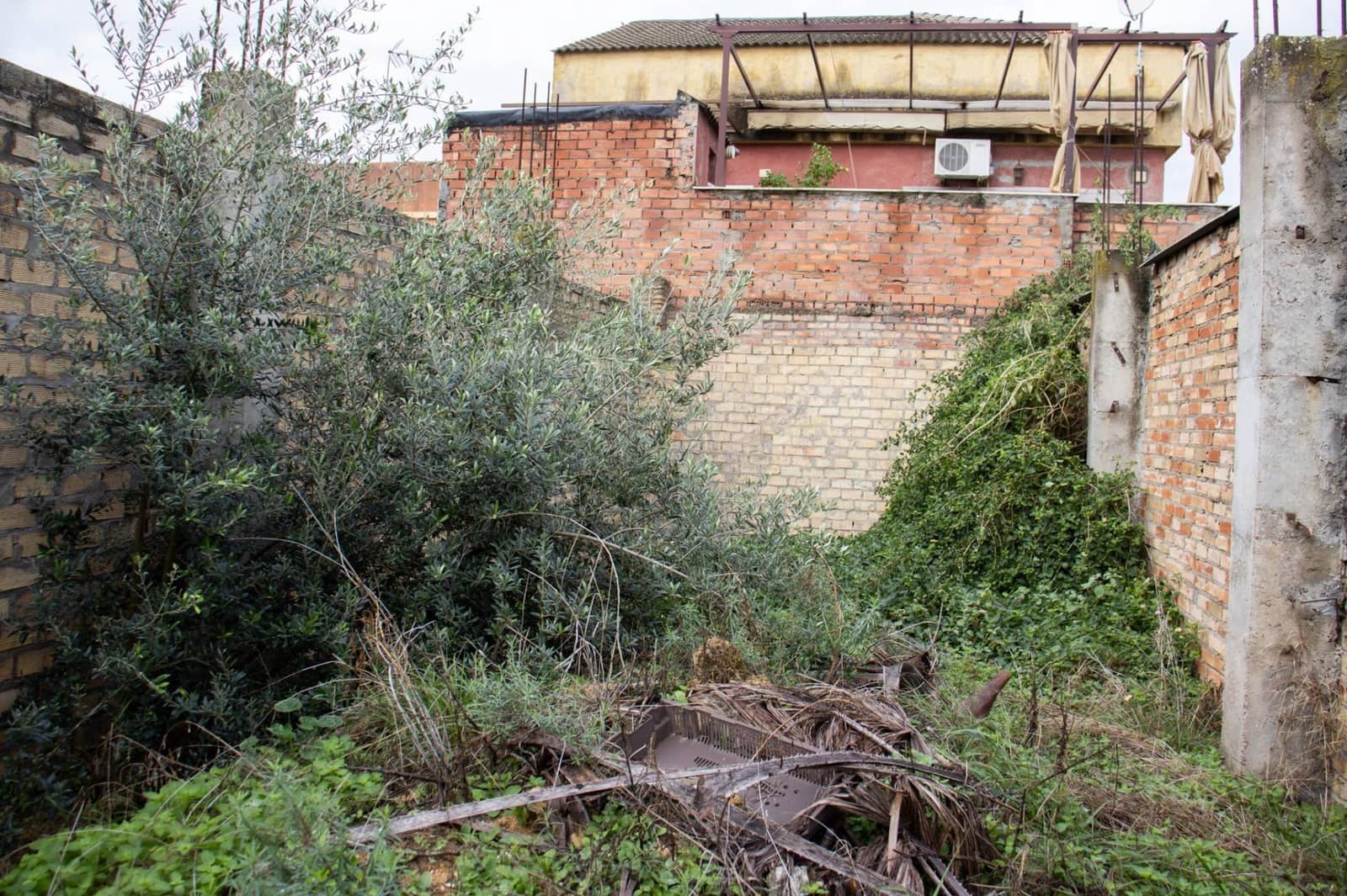 Byggetomt til salgs i Dos Hermanas - € 105 000 (Ref: 7888431)