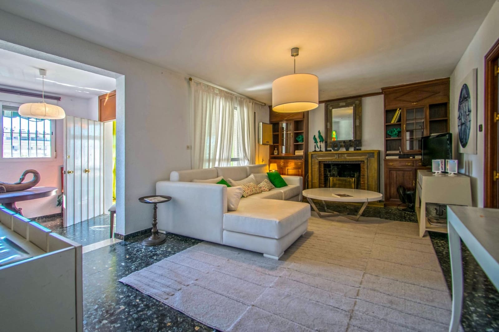 3 sypialnia Willa na sprzedaż w Alcala de Guadaira z basenem - 279 800 € (Ref: 8308673)