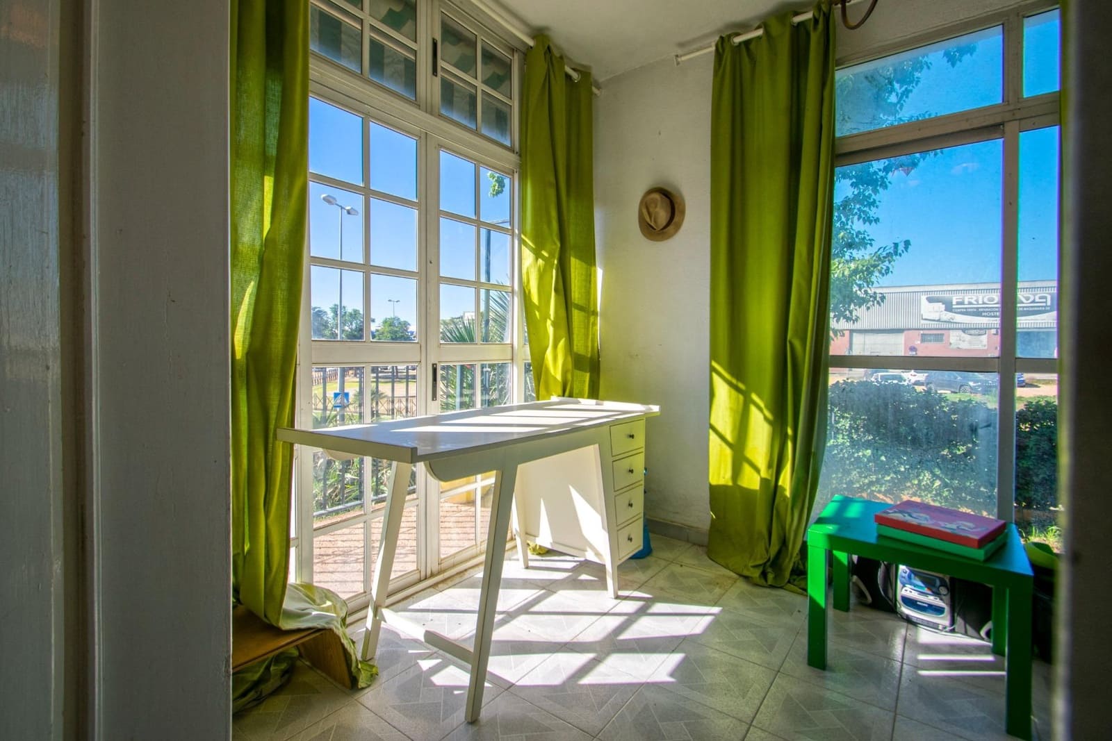 3 sypialnia Willa na sprzedaż w Alcala de Guadaira z basenem - 279 800 € (Ref: 8308673)