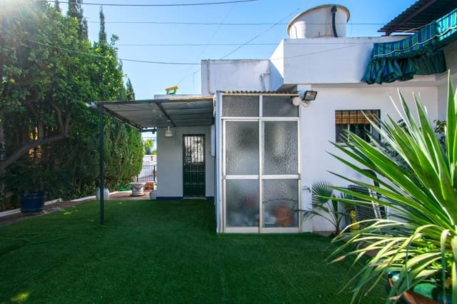 3 soverom Villa til salgs i Alcalá de Guadaira med svømmebasseng - € 279 800 (Ref: 8308673)