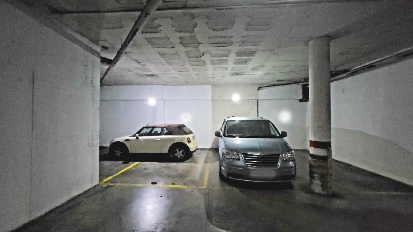 Garage til salg i Tomares - € 20.000 (Ref: 8308724)