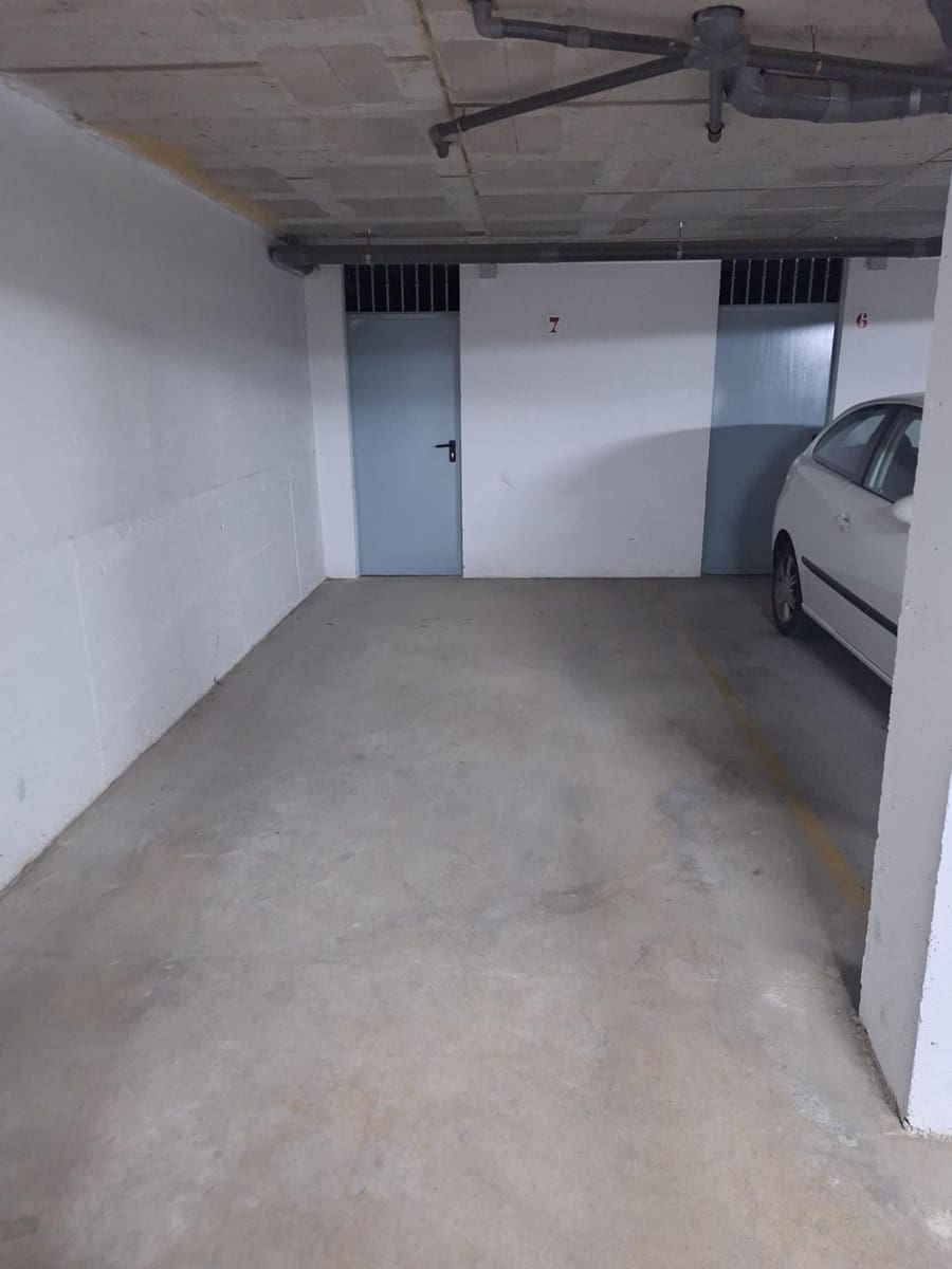 Garage for sale in Coria del Rio - € 7,815 (Ref: 8308728)