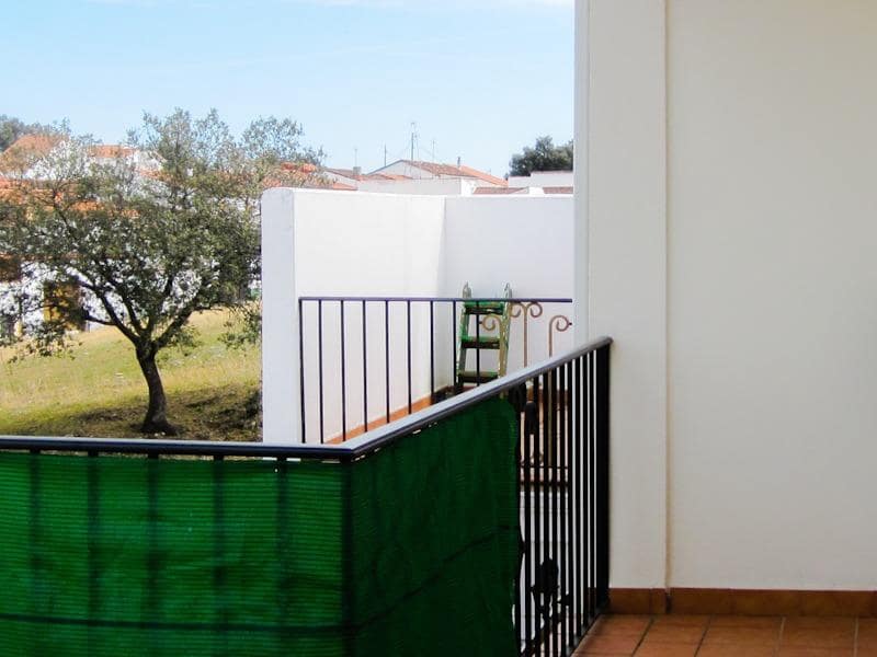 3 soveværelse Finca/Landehus til salg i Cala med garage - € 99.000 (Ref: 8308779)