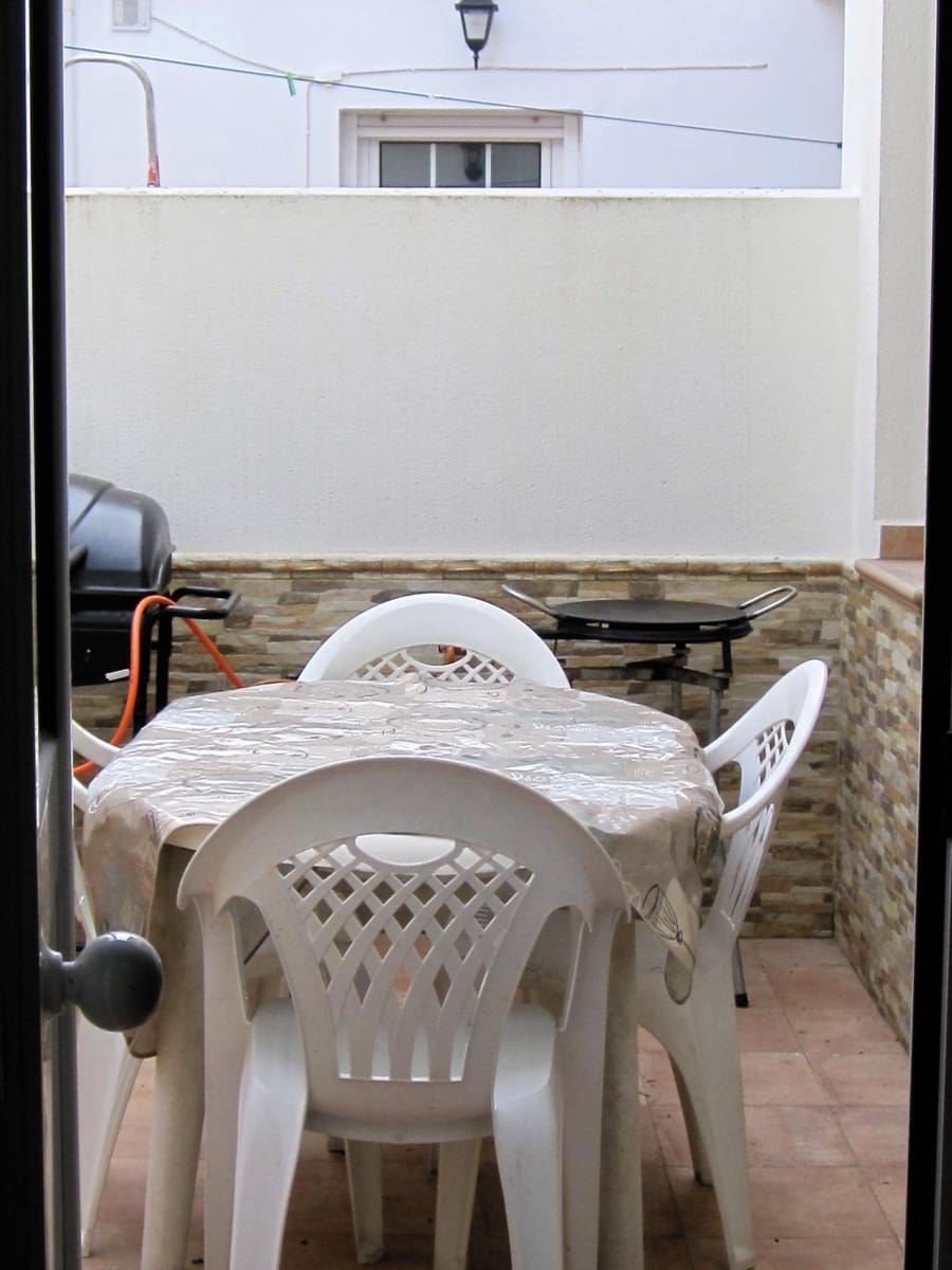 3 soveværelse Finca/Landehus til salg i Cala med garage - € 99.000 (Ref: 8308779)