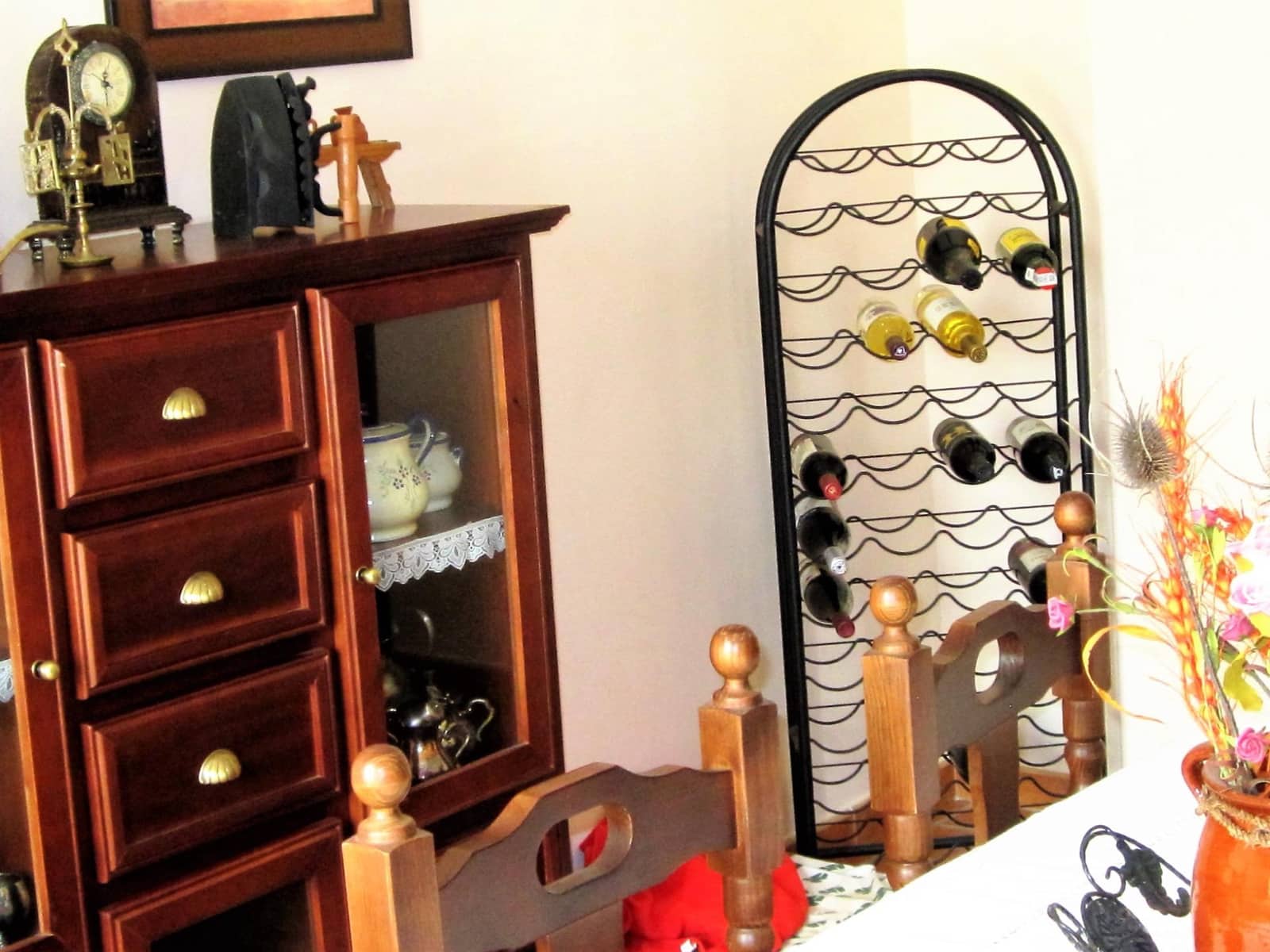 3 soveværelse Finca/Landehus til salg i Cala med garage - € 99.000 (Ref: 8308779)