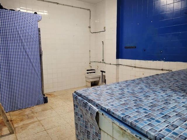 Erhverv til salg i Sevilla by - € 20.000 (Ref: 8308795)