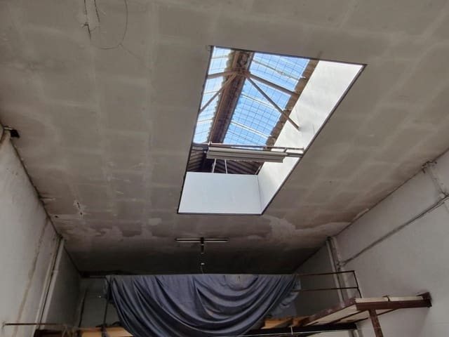 Tomt till salu i Sevilla stad - 586 000 € (Ref: 8316357)