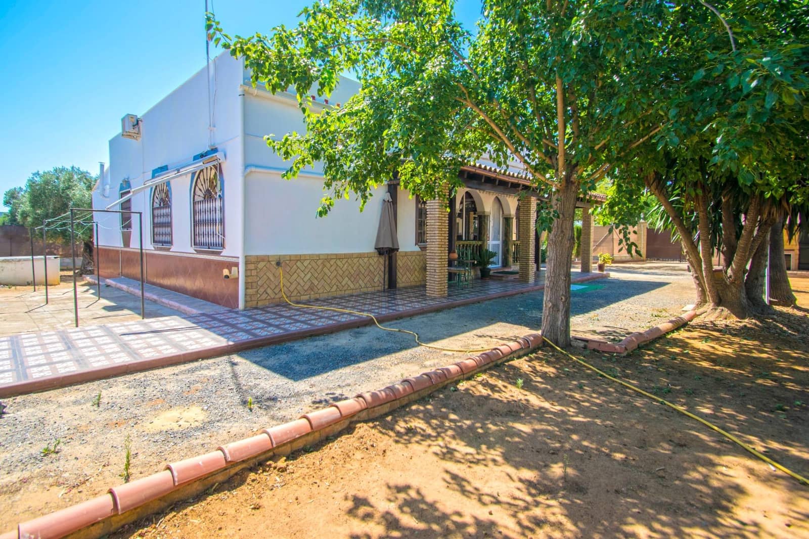 5 soverom Villa til salgs i Utrera med svømmebasseng - € 238 000 (Ref: 8396645)