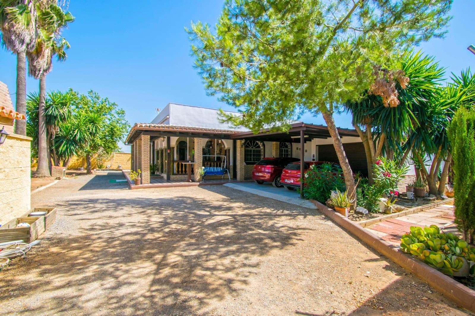 5 soverom Villa til salgs i Utrera med svømmebasseng - € 238 000 (Ref: 8396645)