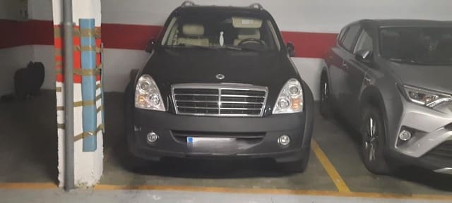 Garage for sale in Seville city - € 18,900 (Ref: 8405217)