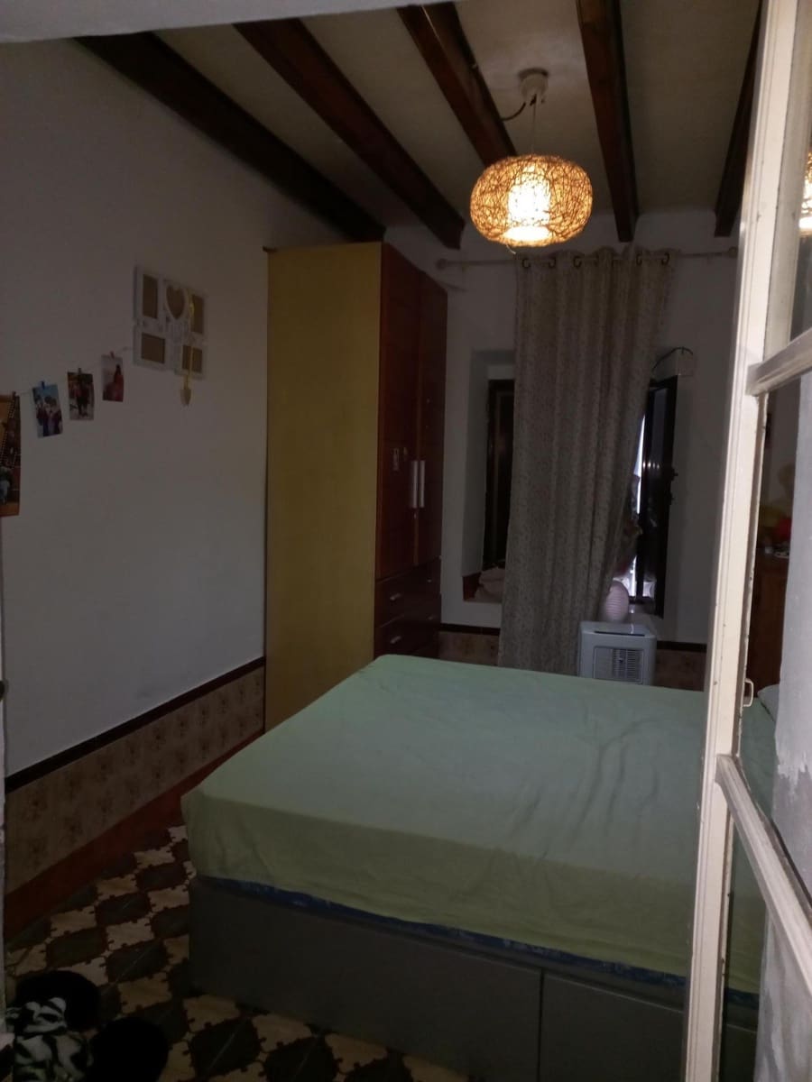 5 soverom Hus til salgs i Salteras med garasje - € 239 000 (Ref: 8439040)