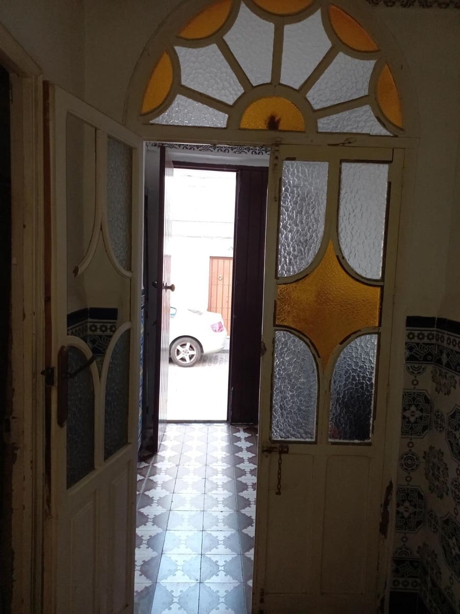 5 soverom Hus til salgs i Salteras med garasje - € 239 000 (Ref: 8439040)