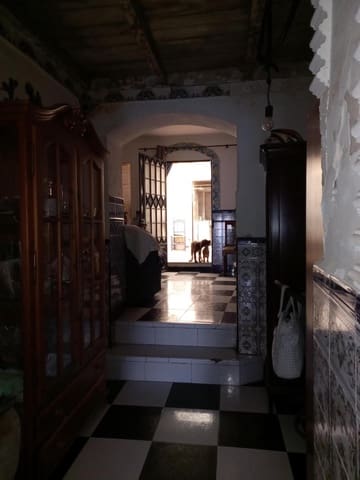 5 soverom Hus til salgs i Salteras med garasje - € 239 000 (Ref: 8439040)