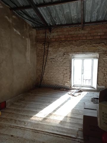 5 soverom Hus til salgs i Salteras med garasje - € 239 000 (Ref: 8439040)