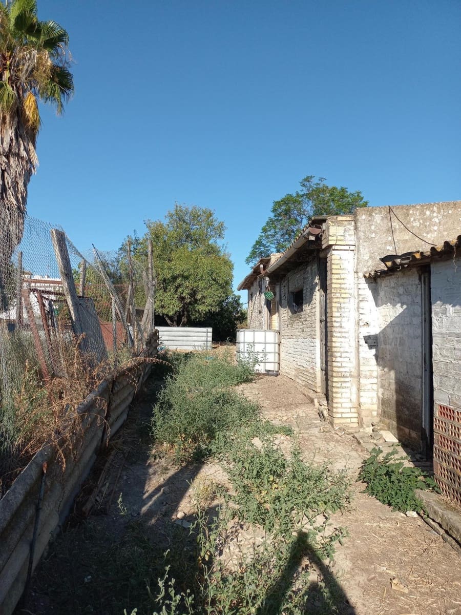 5 soverom Hus til salgs i Salteras med garasje - € 239 000 (Ref: 8439040)