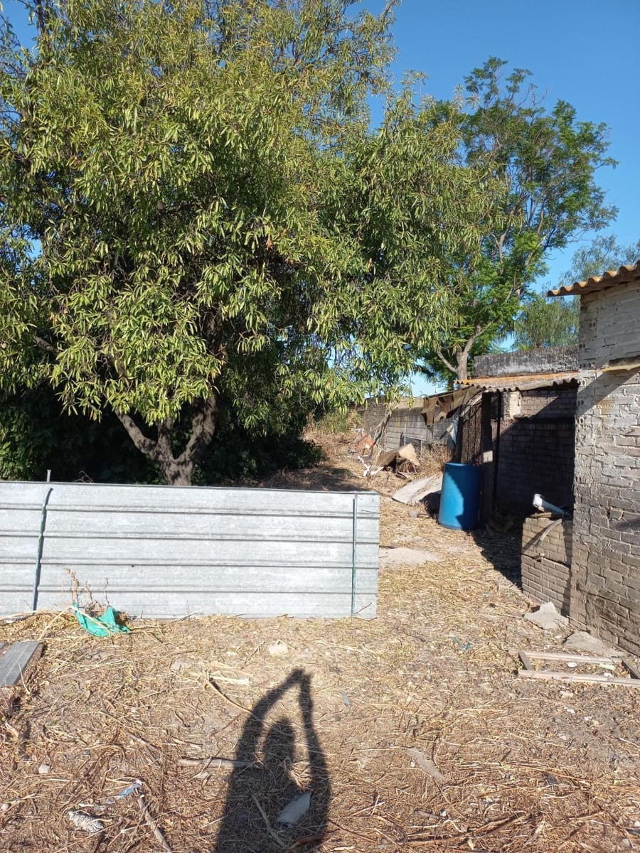 5 soverom Hus til salgs i Salteras med garasje - € 239 000 (Ref: 8439040)