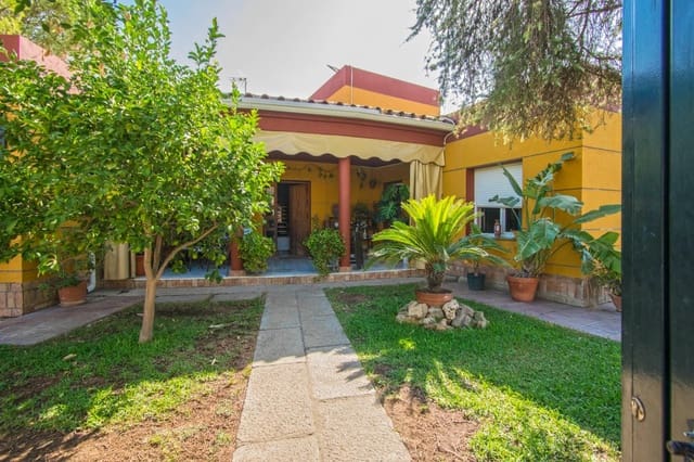 5 chambre Villa/Maison à vendre à Palomares del Río avec piscine - 379 000 € (Ref: 8467857)