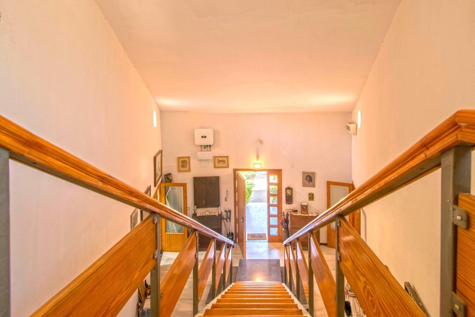 5 chambre Villa/Maison à vendre à Palomares del Rio avec piscine - 379 000 € (Ref: 8467857)