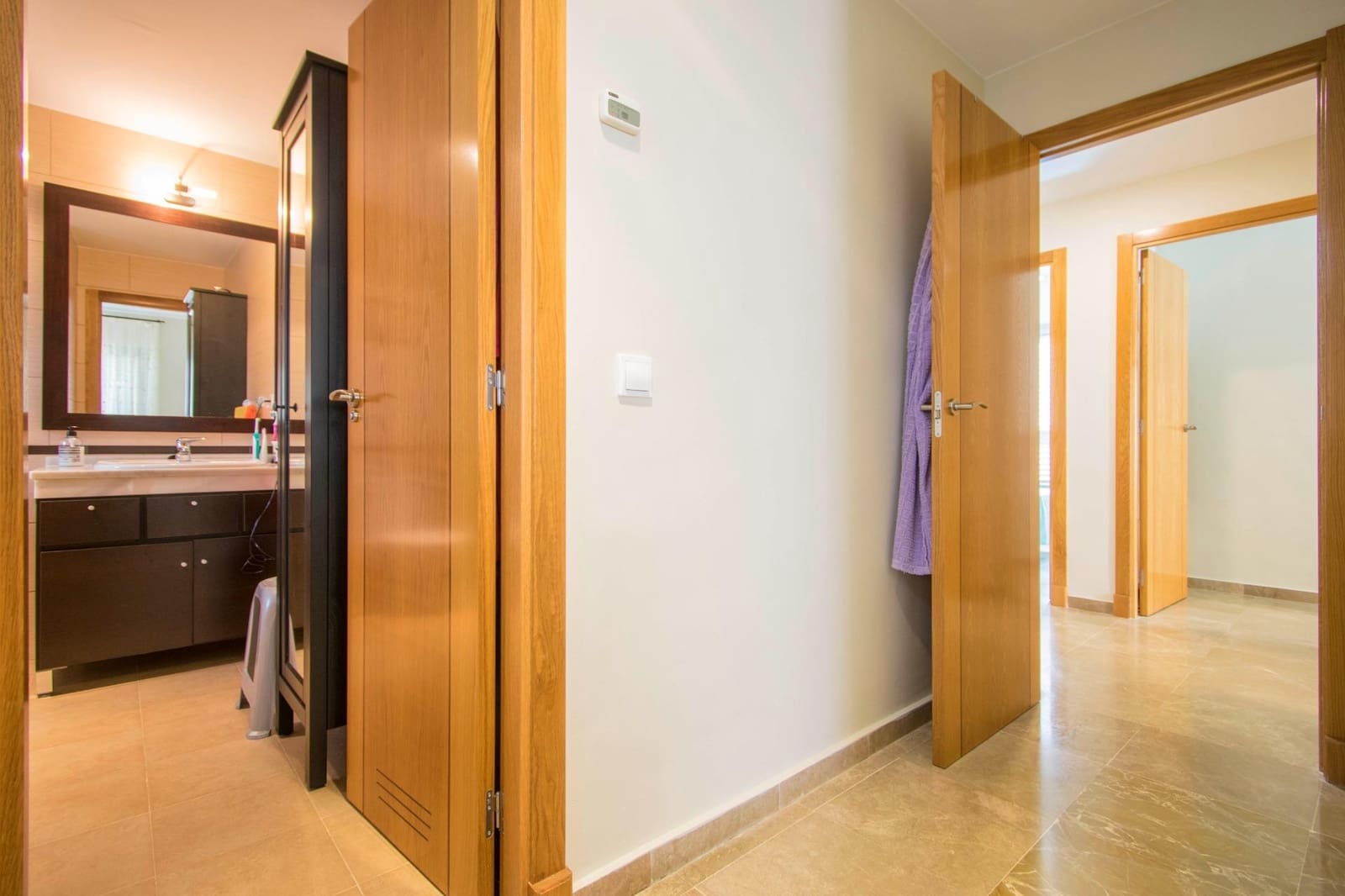 4 sypialnia Willa na sprzedaż w Espartinas z basenem garażem - 412 000 € (Ref: 8477911)