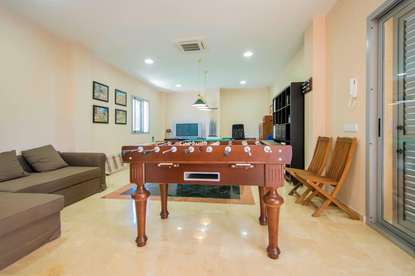 4 sypialnia Willa na sprzedaż w Espartinas z basenem garażem - 412 000 € (Ref: 8477911)