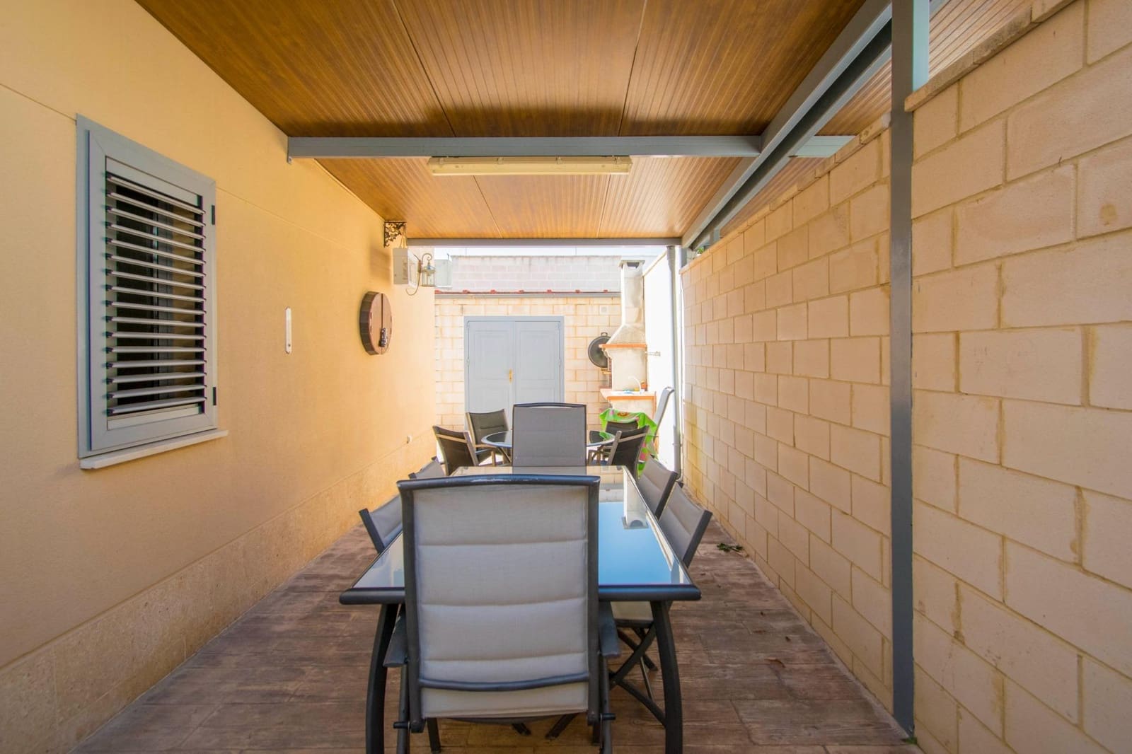 4 sypialnia Willa na sprzedaż w Espartinas z basenem garażem - 412 000 € (Ref: 8477911)