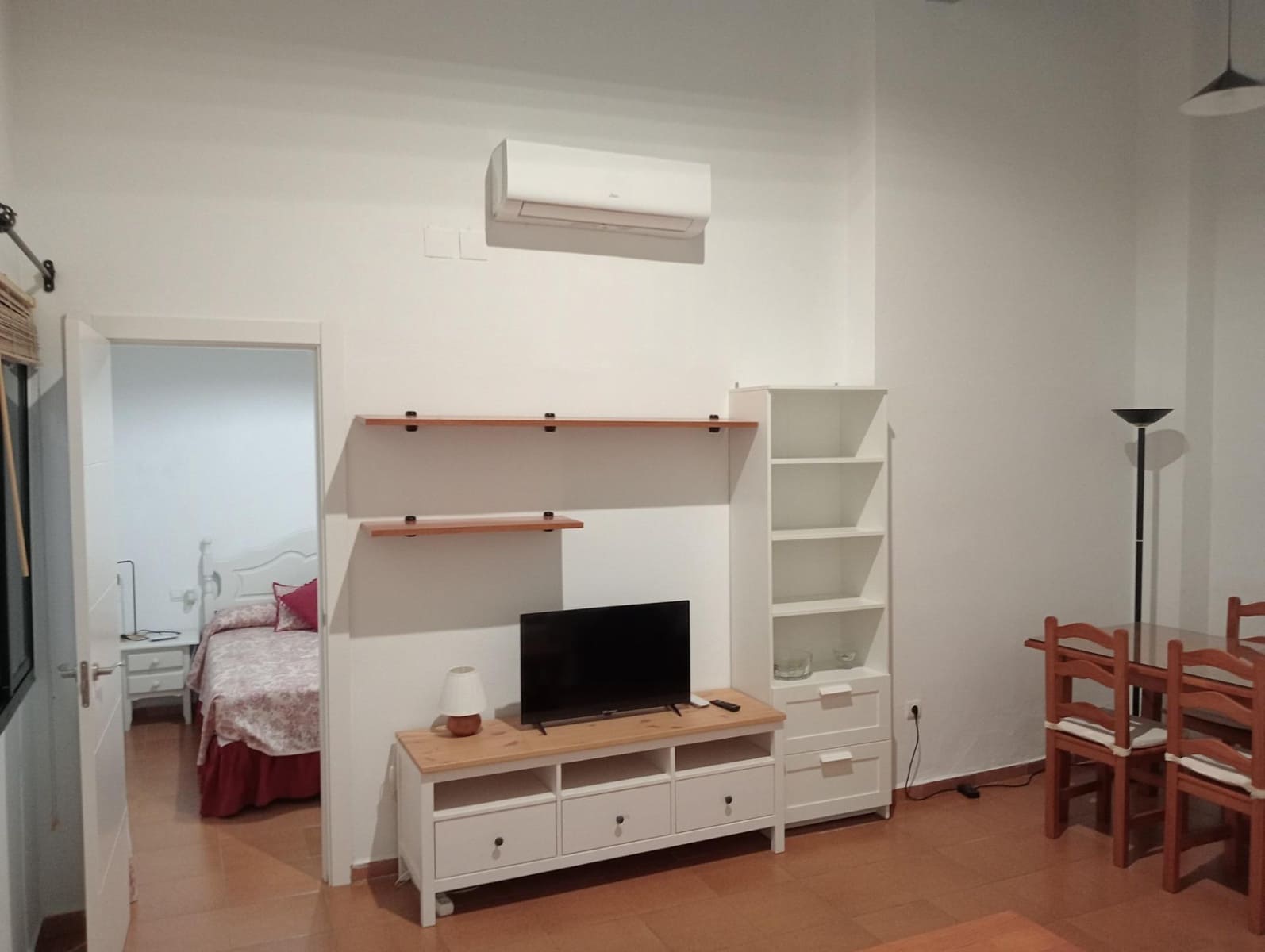 1 makuuhuone Huoneisto vuokrattavana paikassa Sevilla kaupunki - 700 € (Ref: 8536553)