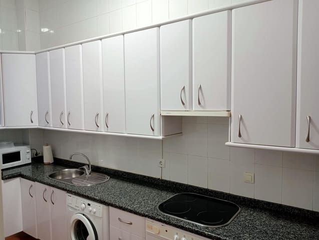 1 bedroom Apartment for rent in Seville city - € 700 (Ref: 8536553)