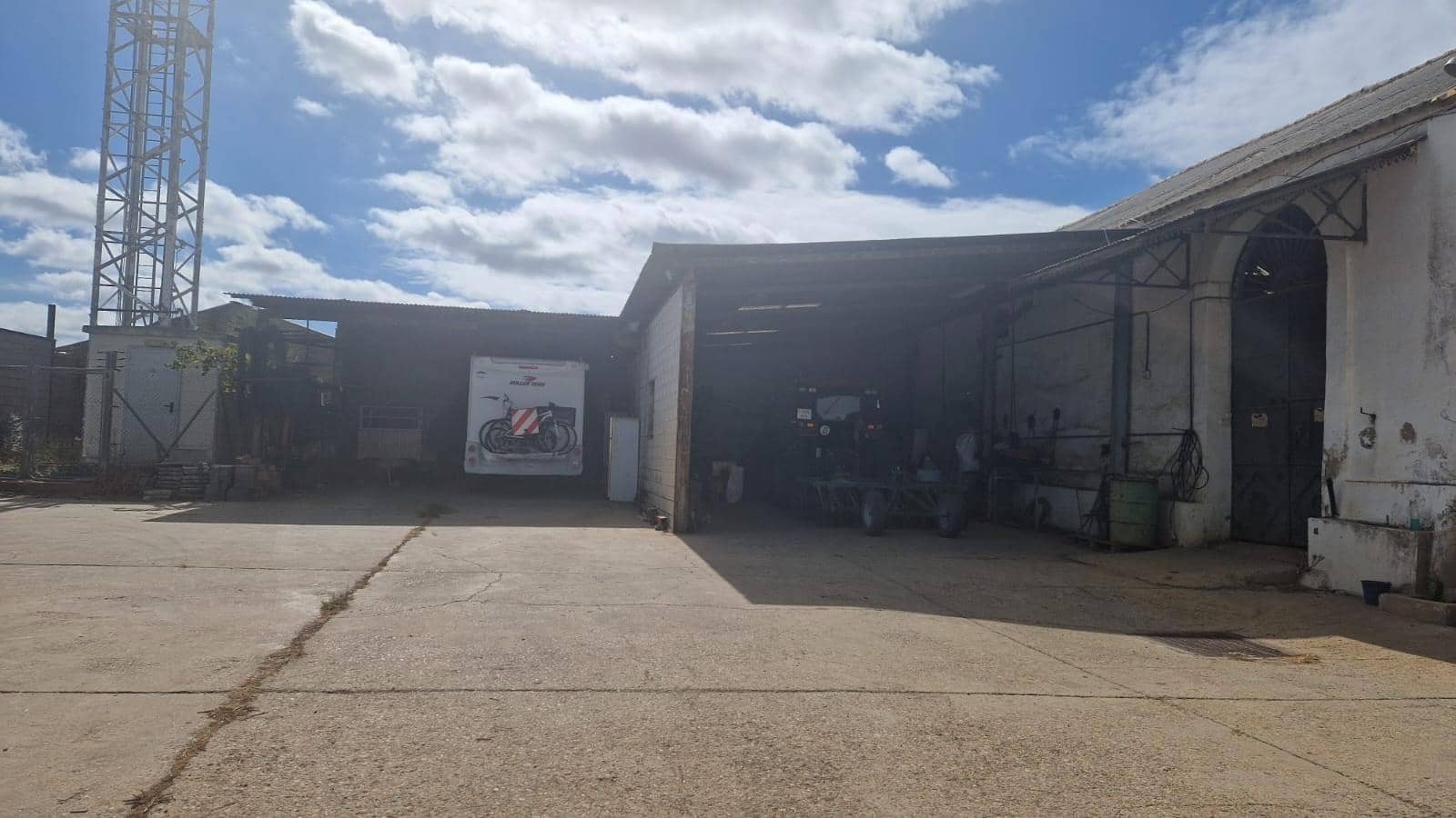 Byggegrund til salg i Paterna del Campo - € 285.359 (Ref: 8554227)