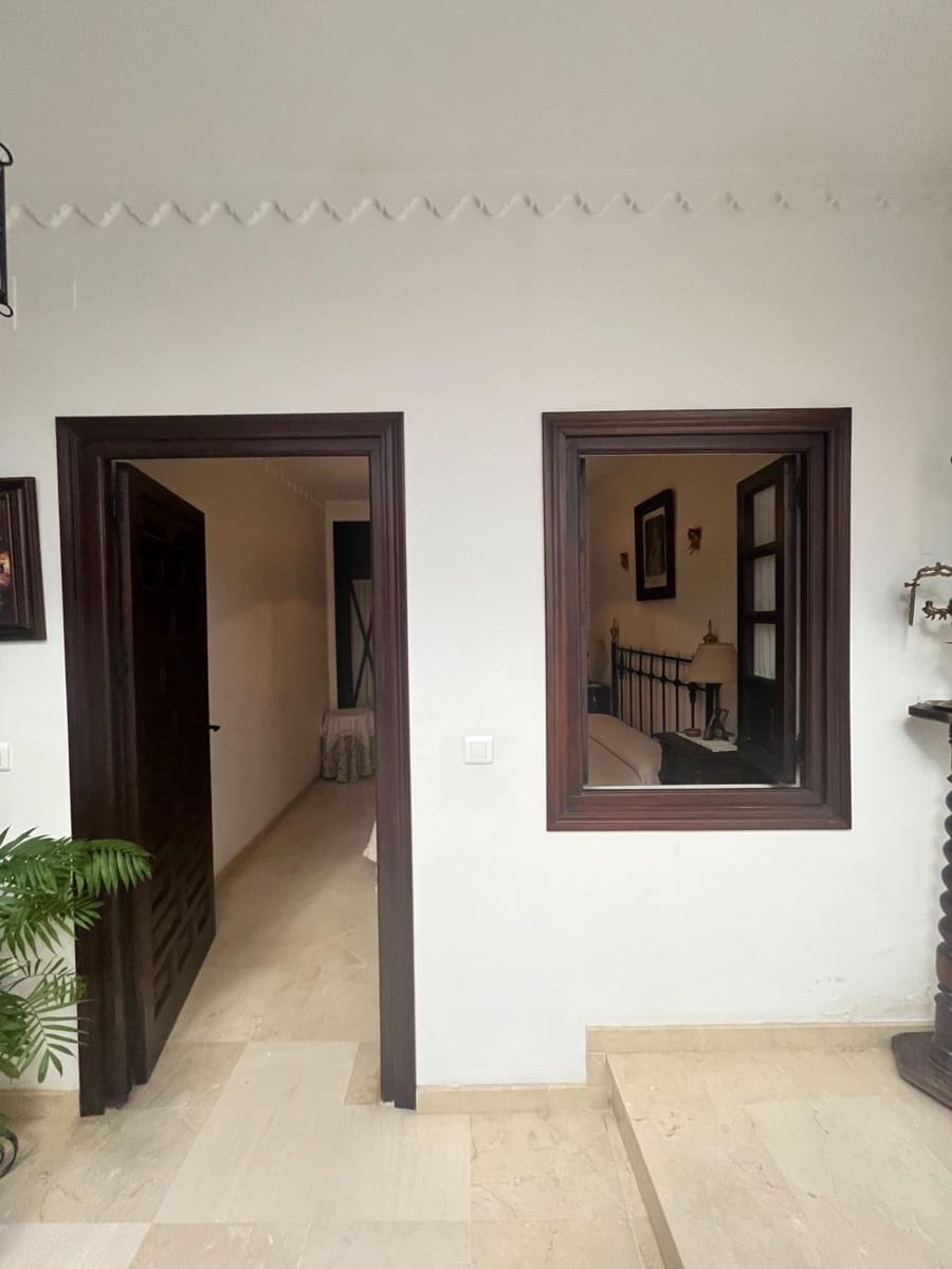 5 soveværelse Byhus til salg i Ecija - € 299.000 (Ref: 8570726)