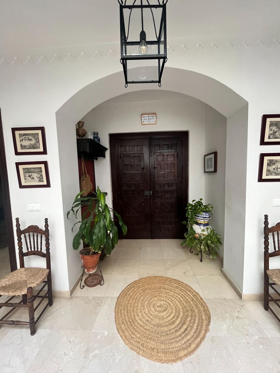 5 soveværelse Byhus til salg i Ecija - € 299.000 (Ref: 8570726)