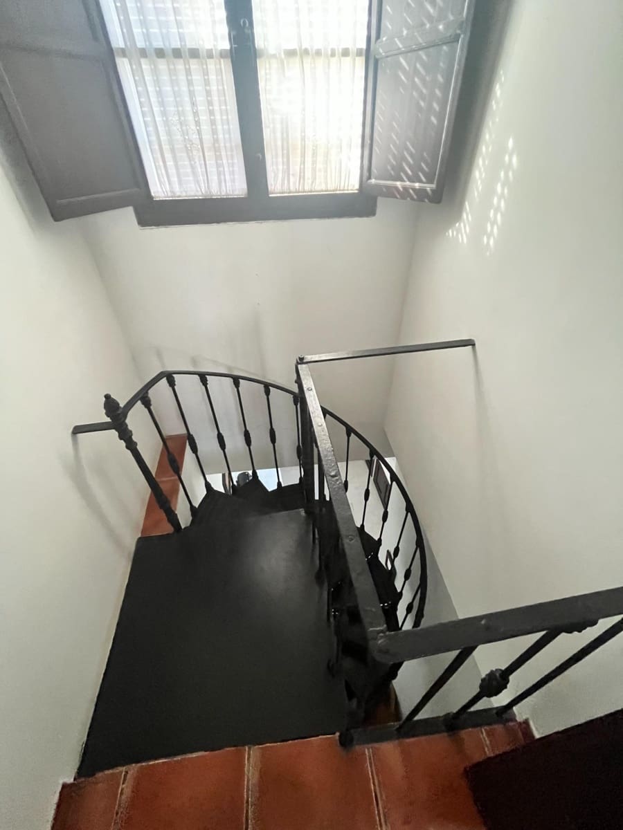 5 soveværelse Byhus til salg i Ecija - € 299.000 (Ref: 8570726)