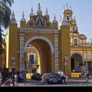 2 soveværelse Lejlighed til salg i Sevilla by med swimmingpool - € 299.000 (Ref: 8597570)