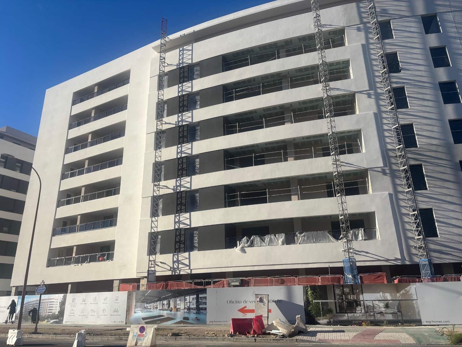 3 soveværelse Erhverv til salg i Sevilla by med swimmingpool - € 207.000 (Ref: 8605342)