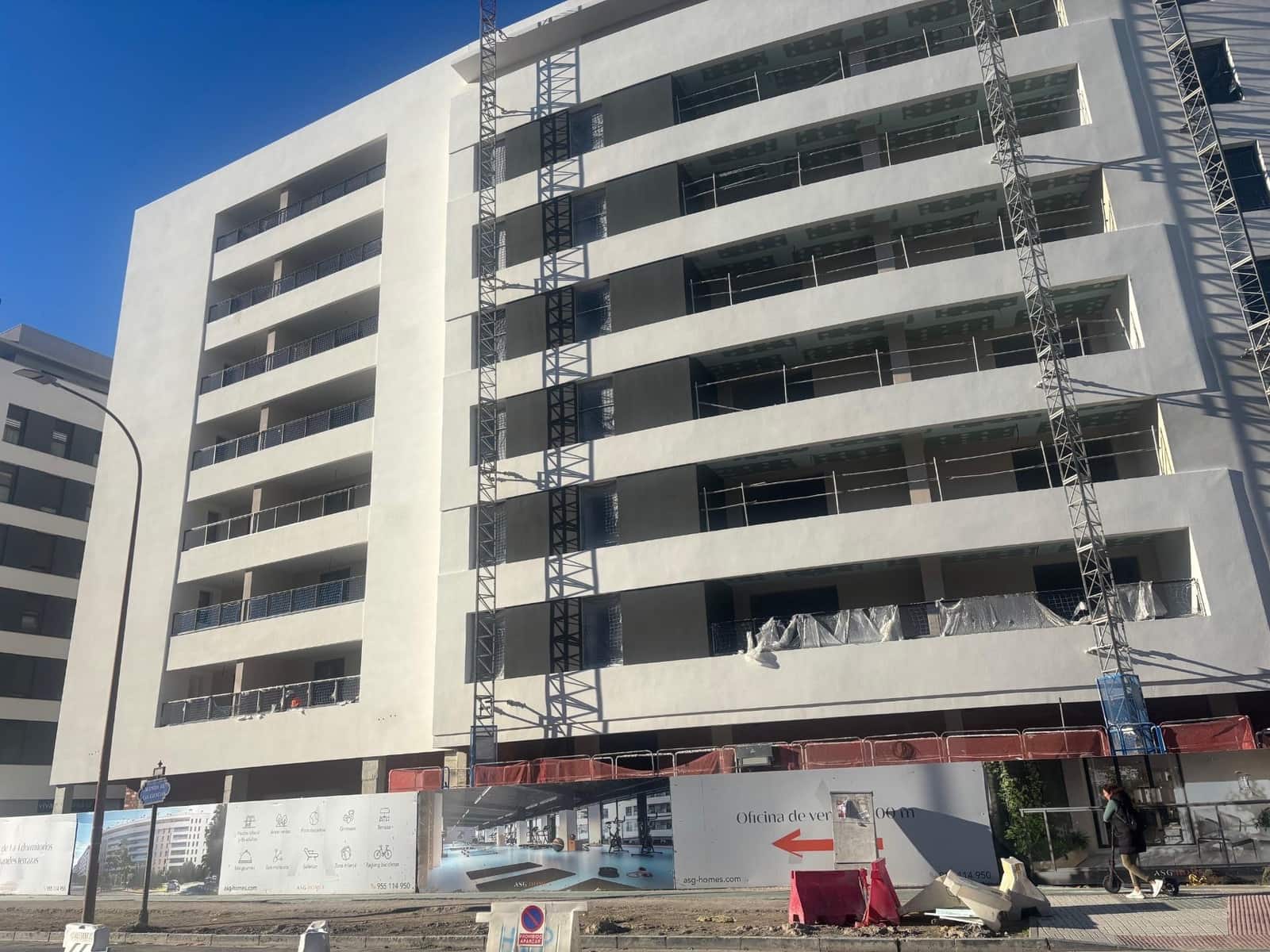 3 soverom Kommersiell til salgs i Sevilla by med svømmebasseng - € 175 500 (Ref: 8605343)