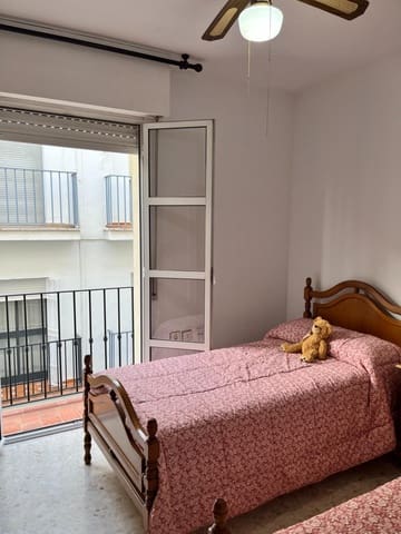 3 slaapkamer Flat te koop in Ecija - € 128.900 (Ref: 8610496)