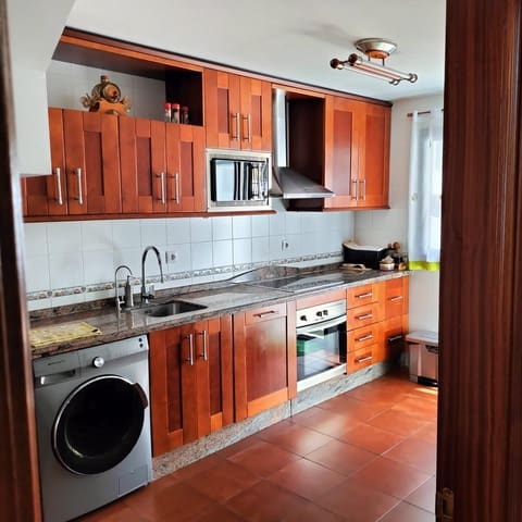 4 chambre Villa/Maison Mitoyenne à vendre à Cazalla de la Sierra - 207 260 € (Ref: 8623635)