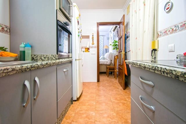 4 sypialnia Finka/Dom wiejski na sprzedaż w El Viso del Alcor z basenem garażem - 275 000 € (Ref: 8626729)