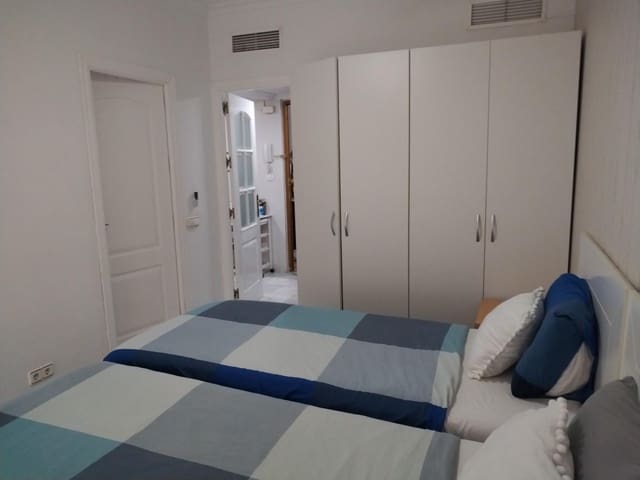 1 sypialnia Apartament do wynajęcia w Miasto Sewilla - 900 € (Ref: 8638501)