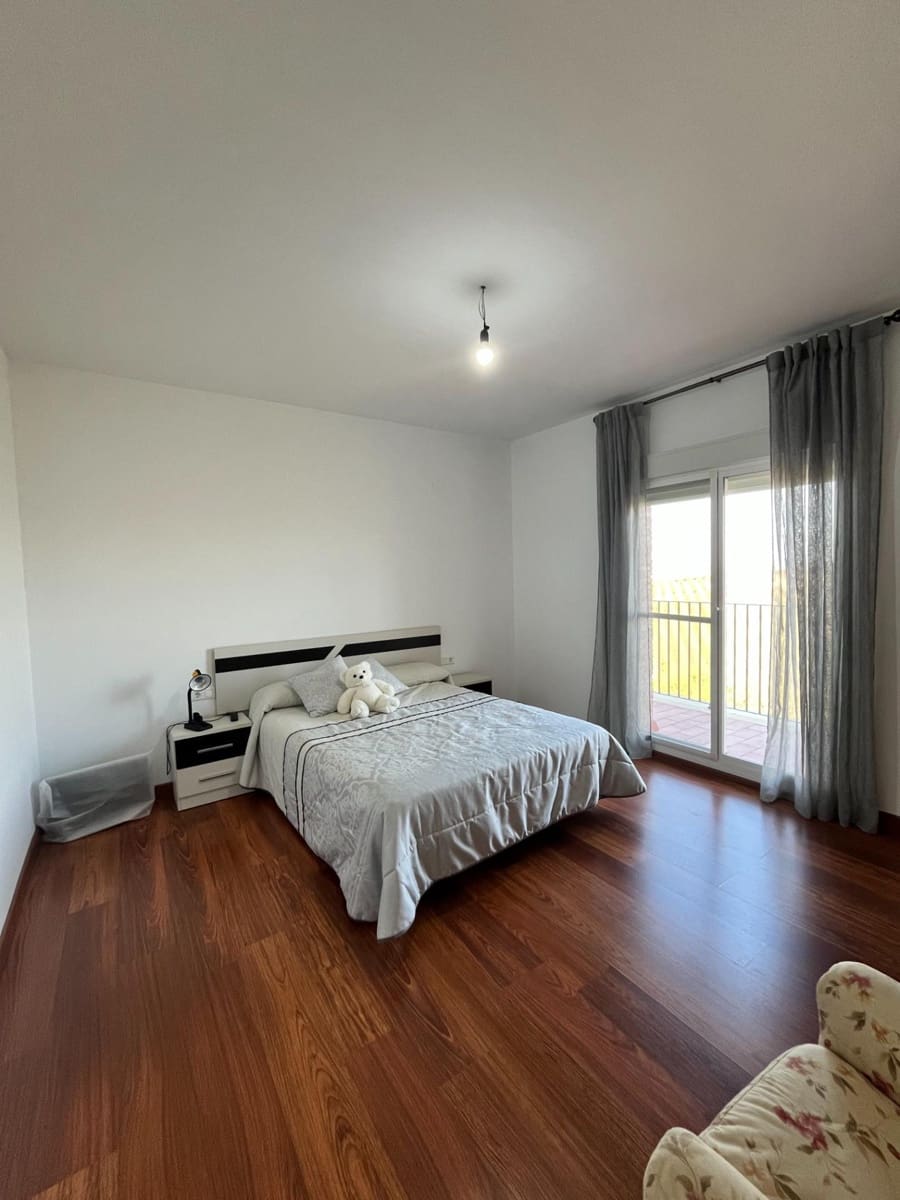 4 bedroom Villa for sale in Ecija with pool - € 700,000 (Ref: 8652177)