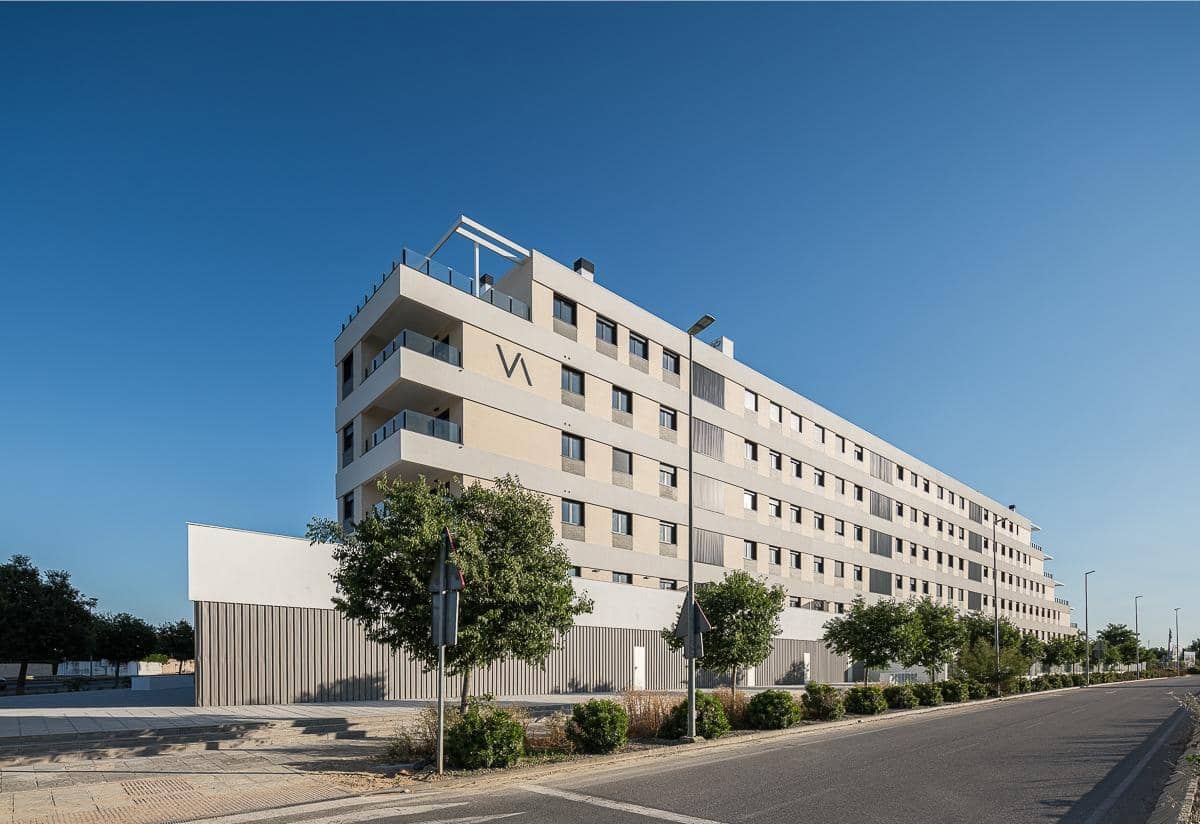 Erhverv til leje i Mairena del Aljarafe - € 450 (Ref: 8685065)